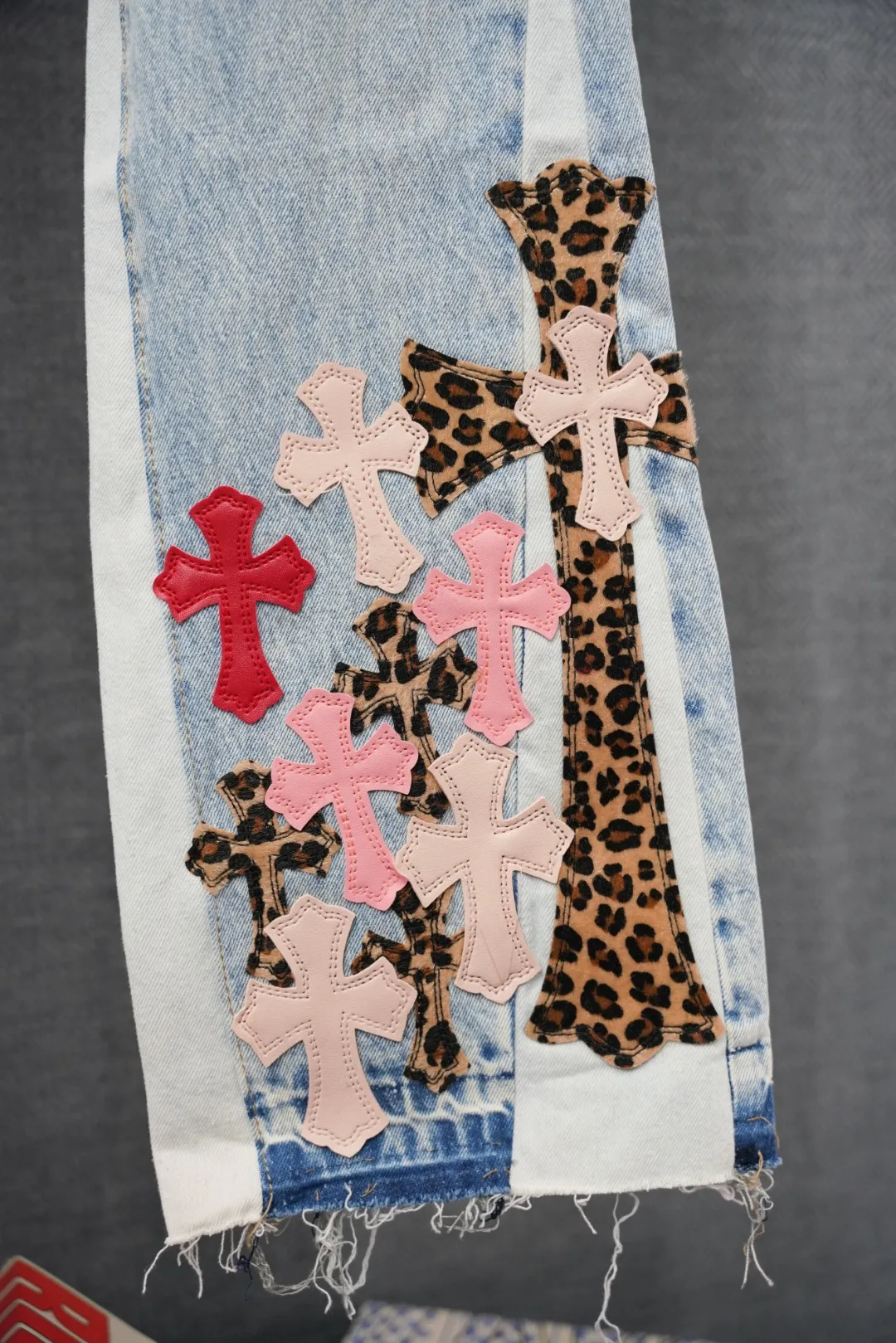 ：S 031 & Chrome Hearts Light Blue Same Style ：Light Blue Size：28 30 32 34 （S-XL)